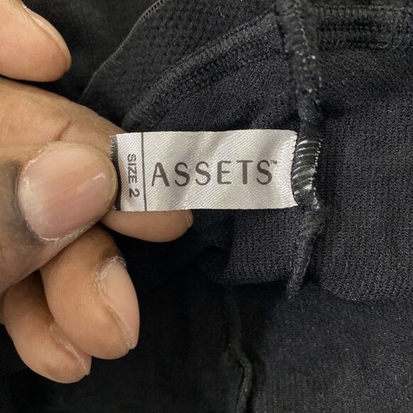 Assets by Sara Blakely High Waist Mid Thigh Black Sensational Shaper 58F42 SZ 2 - Picture 7 of 7